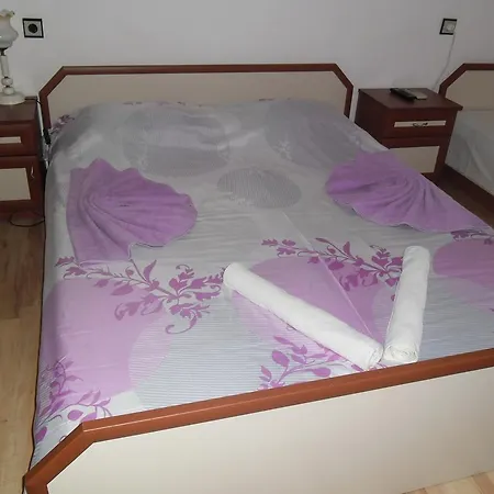 Dobrevi Guest house