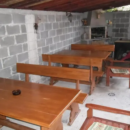 Guest house Dobrevi