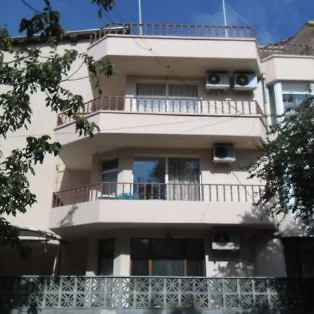 Dobrevi Guest house